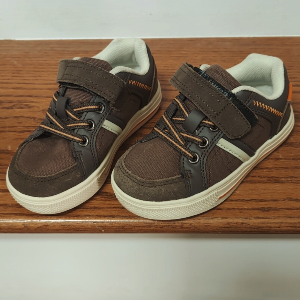 Toddler shoes